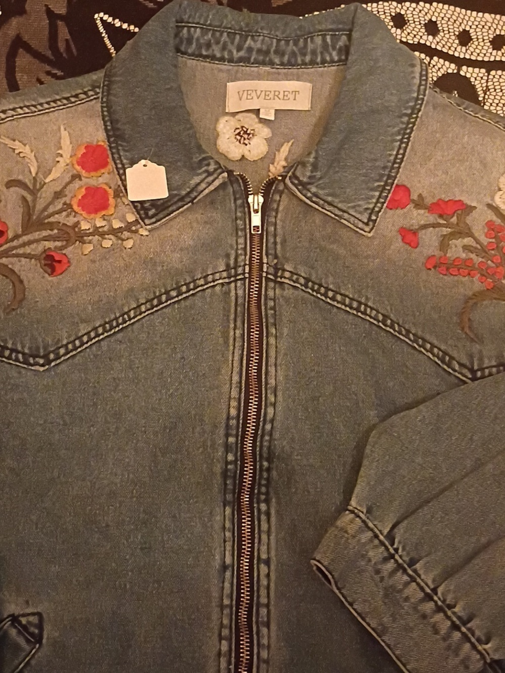 Vintage Veveret Embroidered Jean Jacket - Picture 3 of 10